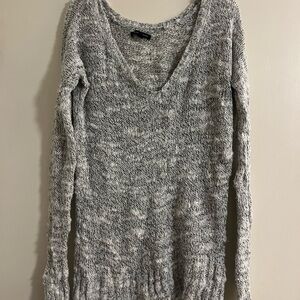 American Eagle Outfitters Heathered V-Neck Sweater